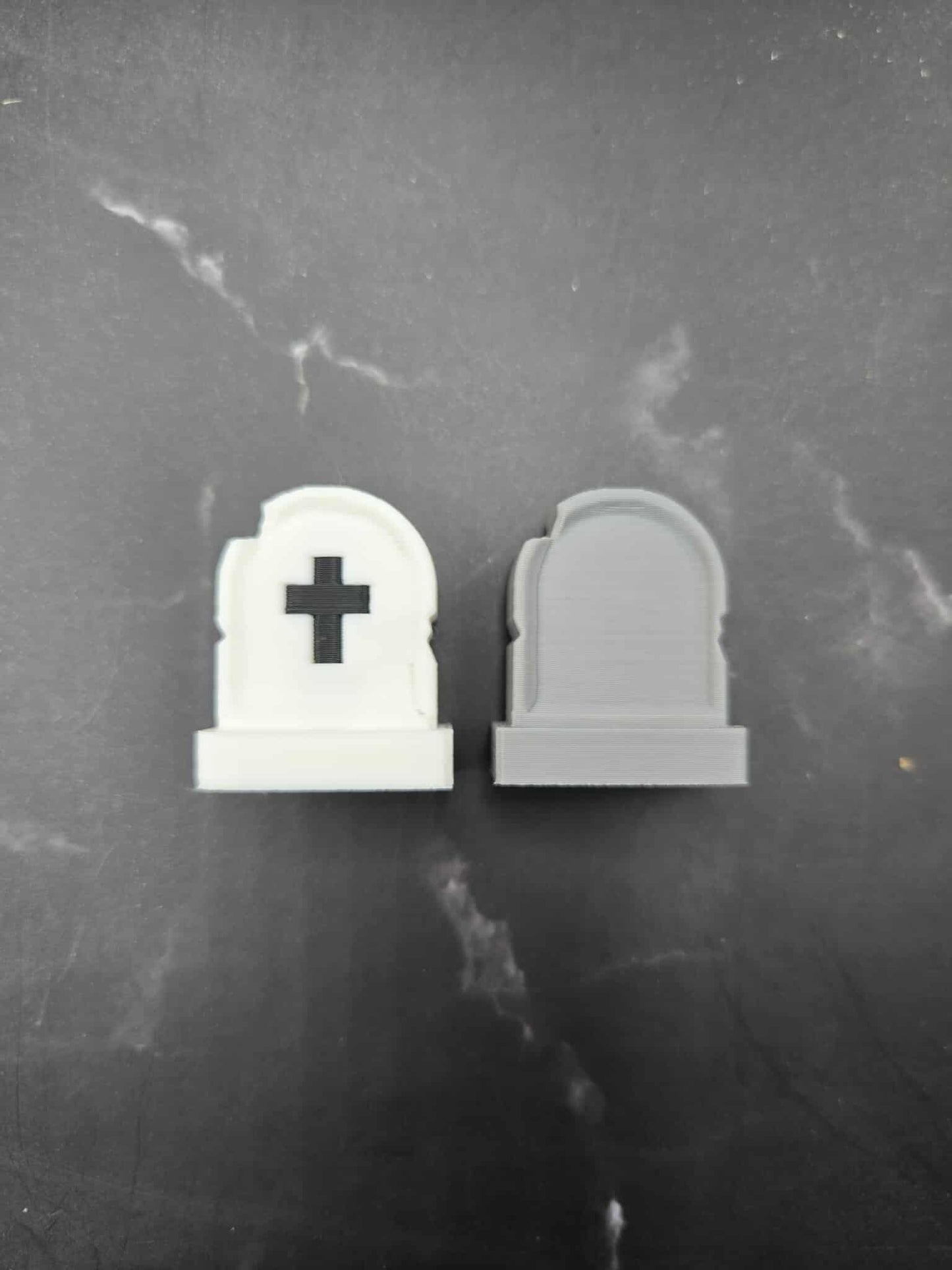 Halloween Graveyard Fidget Clickers – 3D Printed Headstones, 40 Spooky Combos, Stress Toy & Desk Decor