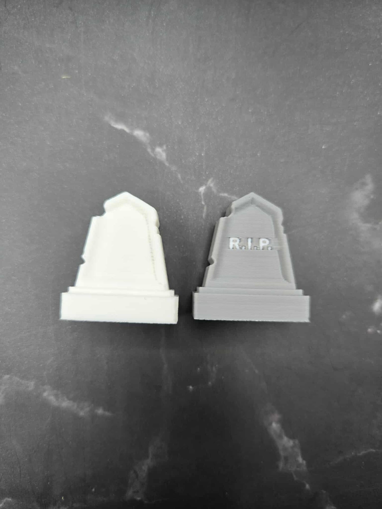 Halloween Graveyard Fidget Clickers – 3D Printed Headstones, 40 Spooky Combos, Stress Toy & Desk Decor
