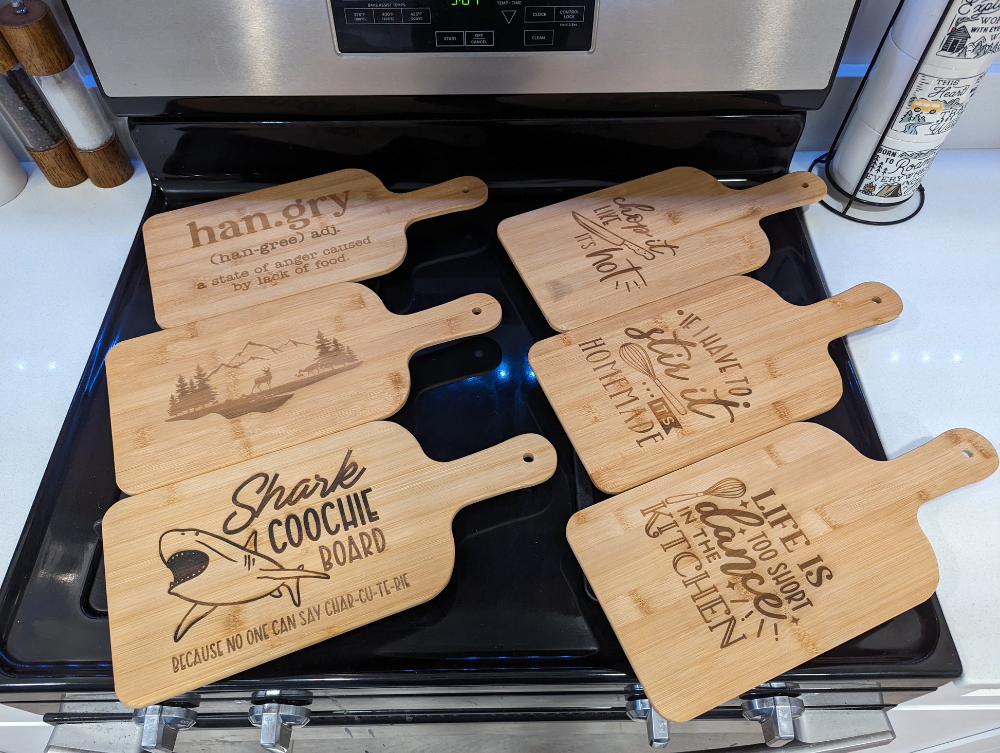 Deer in Mountains: Bamboo Paddle Serving Board - FrawstedCreations