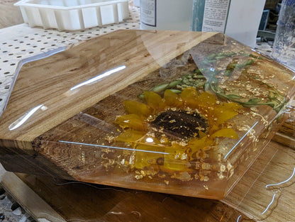 Golden Sunflower Resin Board- 10" Tall - FrawstedCreations